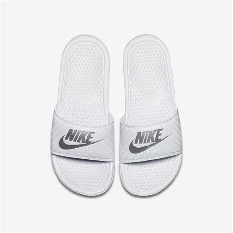 nike benassi damen weis|Womens Benassi Shoes. Nike.com.